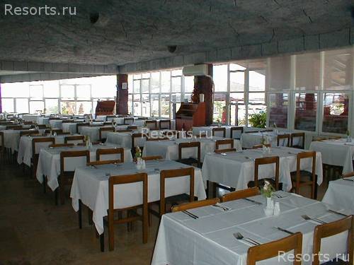 Sailors Beach Club 17